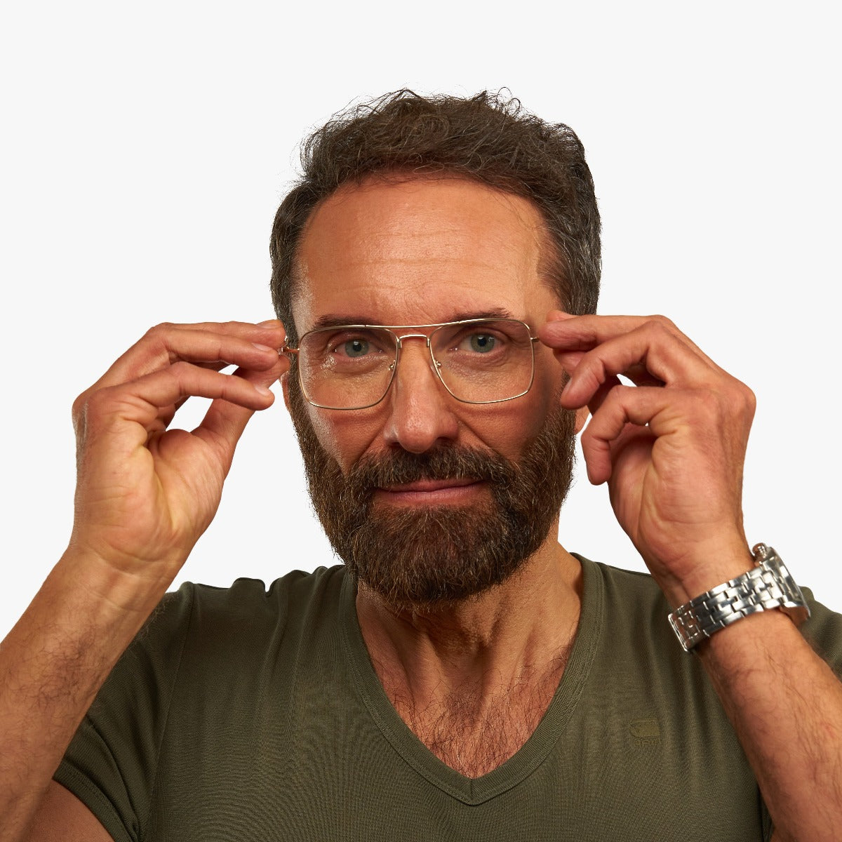 Clarke_Gold_Men_Readers_Pic_21fb0fe4-50c2-42f9-bd15-2a6f6cb88f51.jpg?v=1758619873&width=1200