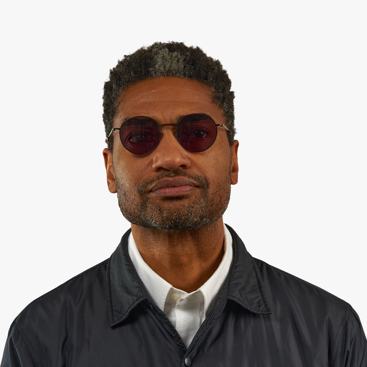 Luxreaders stylish Men's Tromsø Black Sunglasses. Made from Stainless steel in a Round shape.