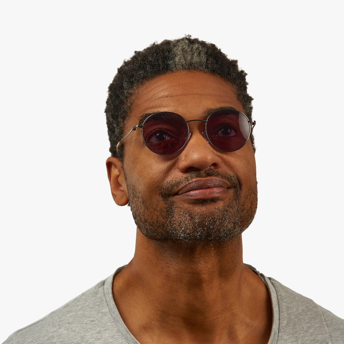 Luxreaders stylish Men's Tromsø Gun Sunglasses. Made from Stainless steel in a Round shape.