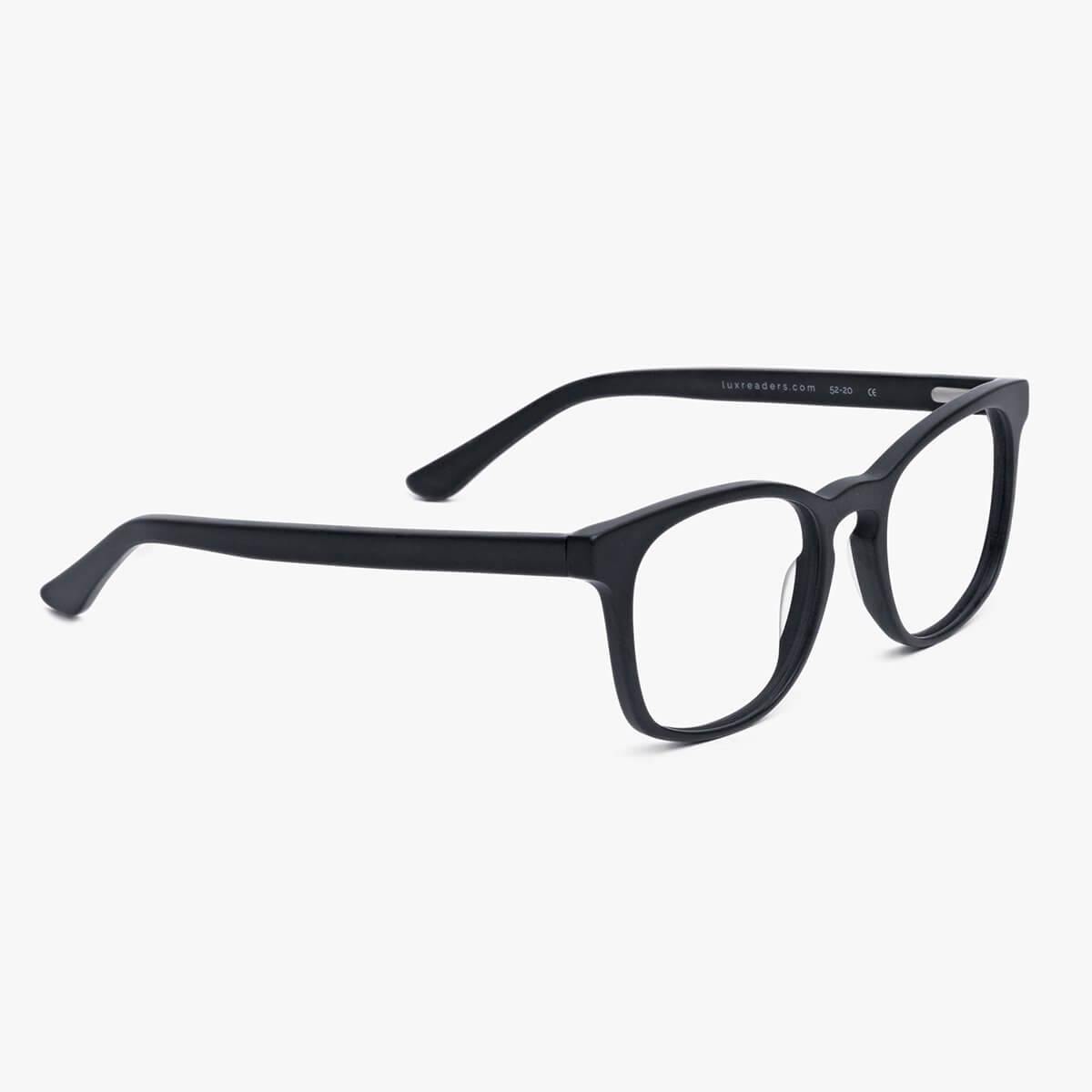 Bornholm Black glasses with a sleek black frame
