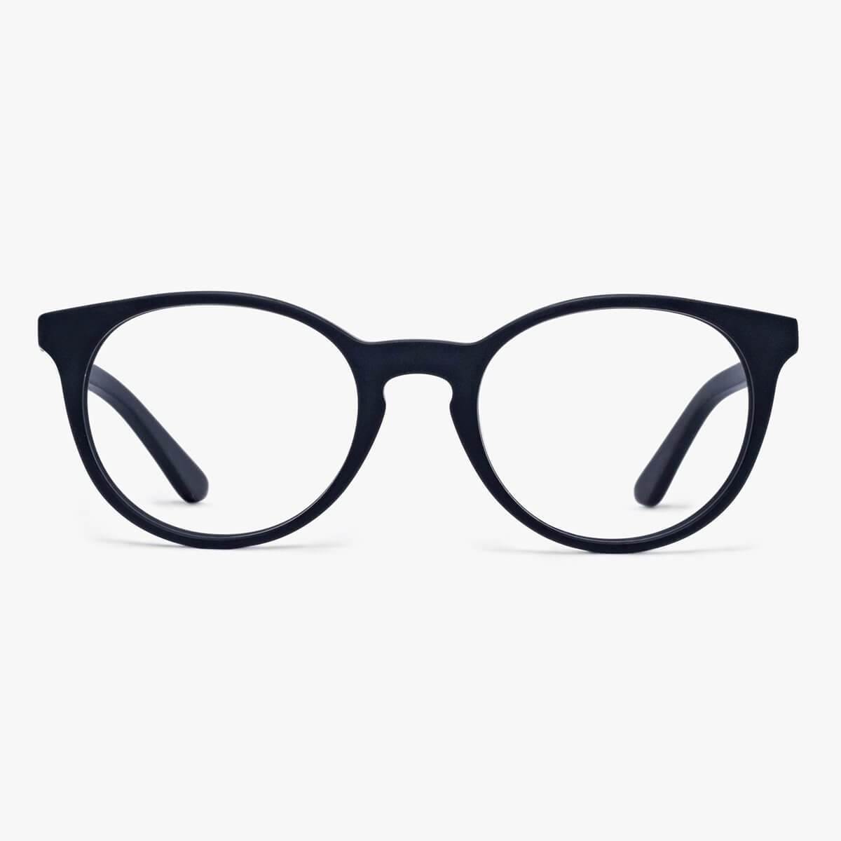 Luxreaders stylish Örebro Black Blue light glasses. Made from Acetate in a Iconic shape.