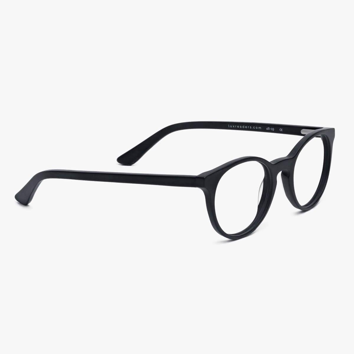 Luxreaders stylish Women's Örebro Black Reading glasses. Made from Acetate in a Iconic shape.