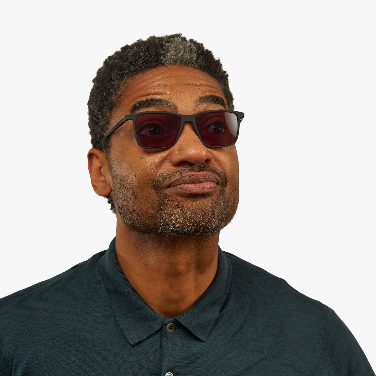 Person wearing Men's København Black glasses